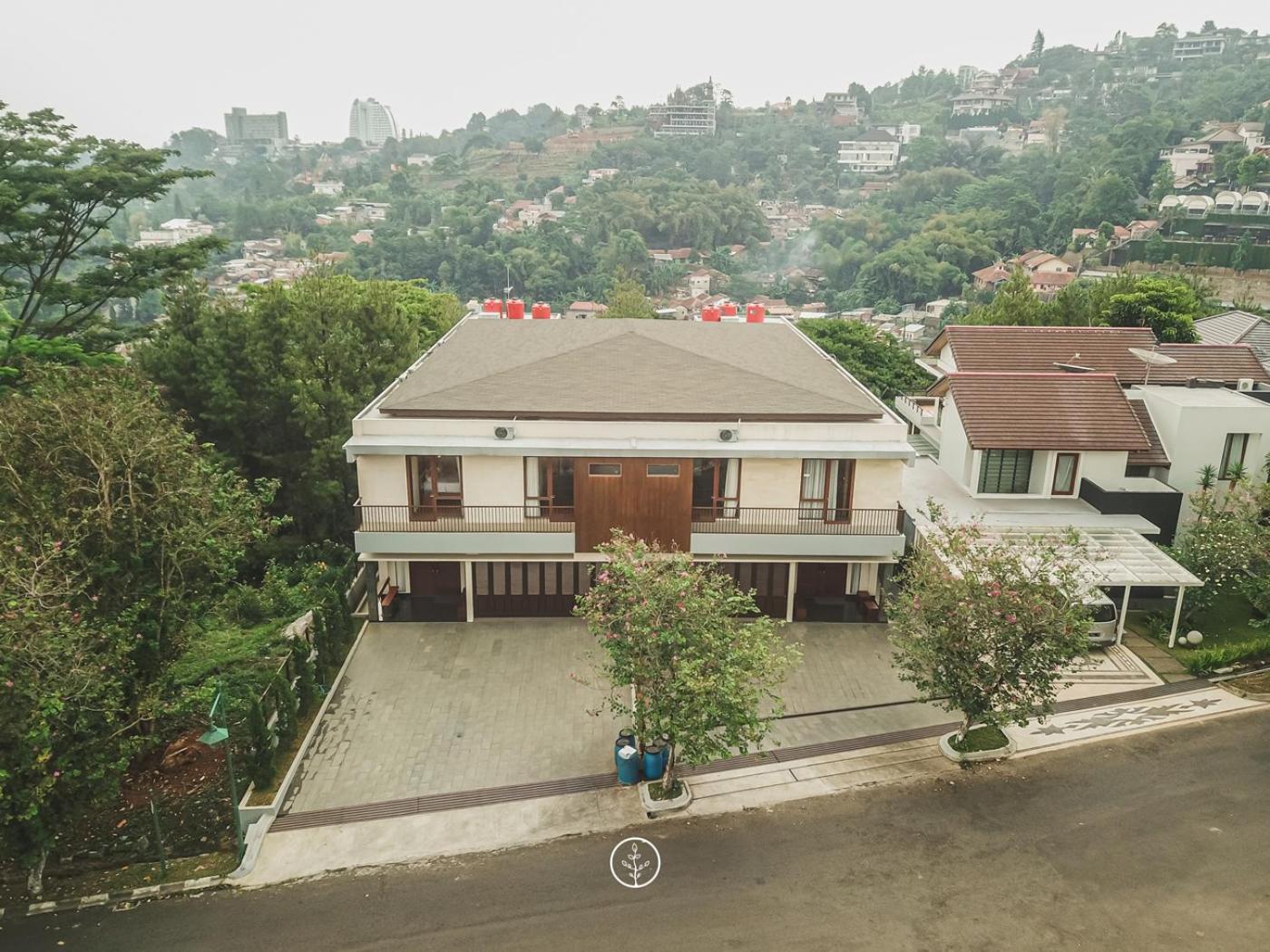 Anindya Hill View Villa 7 Bedrooms With A Private Swimming Pool Bandung Buitenkant foto