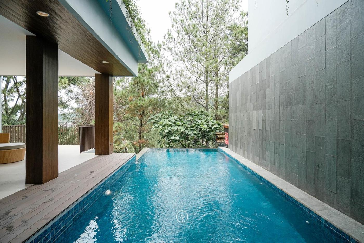 Anindya Hill View Villa 7 Bedrooms With A Private Swimming Pool Bandung Buitenkant foto