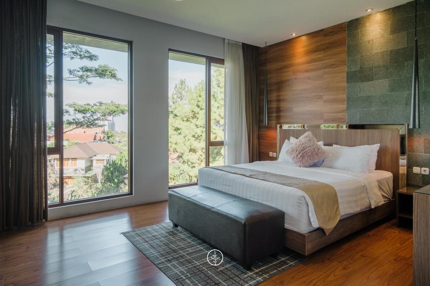 Anindya Hill View Villa 7 Bedrooms With A Private Swimming Pool Bandung Buitenkant foto