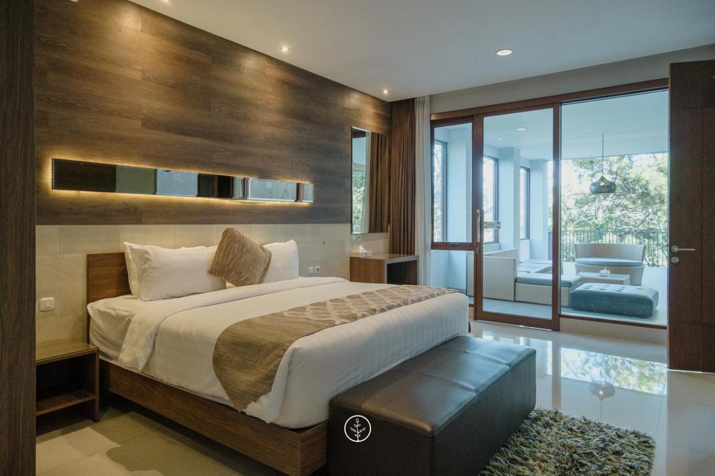 Anindya Hill View Villa 7 Bedrooms With A Private Swimming Pool Bandung Buitenkant foto
