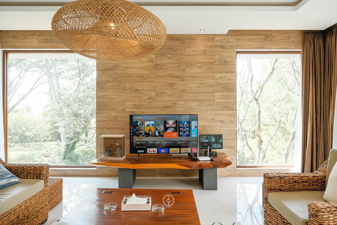 Anindya Hill View Villa 7 Bedrooms With A Private Swimming Pool Bandung Buitenkant foto