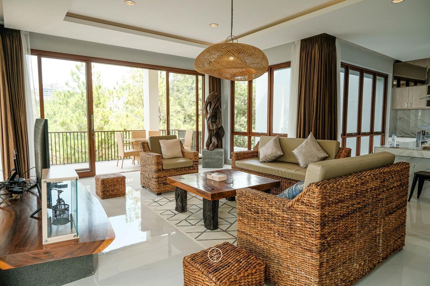 Anindya Hill View Villa 7 Bedrooms With A Private Swimming Pool Bandung Buitenkant foto